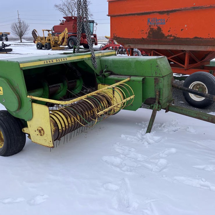 JOHN DEERE 336