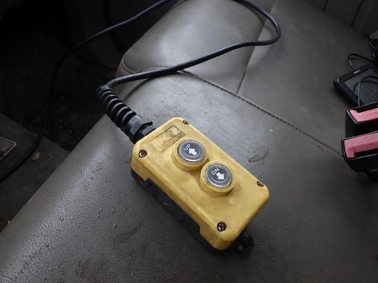 2008-ford-f350-image-35