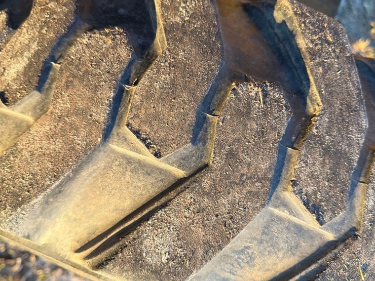 john-deere-110-image-18