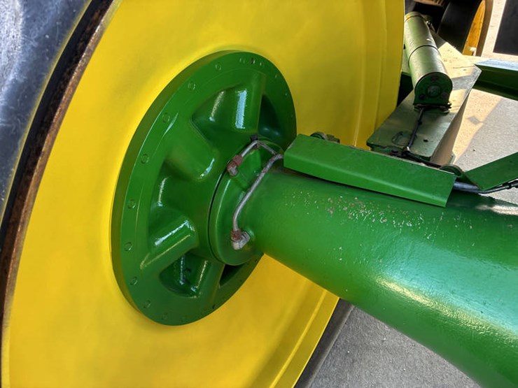 2001-john-deere-9300t-image-50