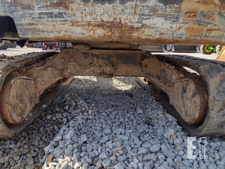 2018-bobcat-e32i-image-44