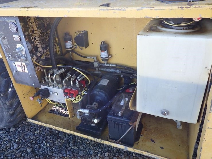 1998-grove-sm3884xt-image-11