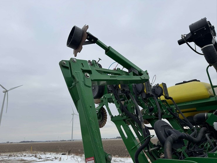 john-deere-1795-image-50