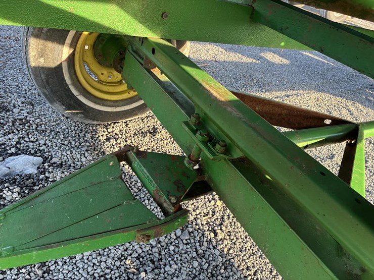 john-deere-7-image-5