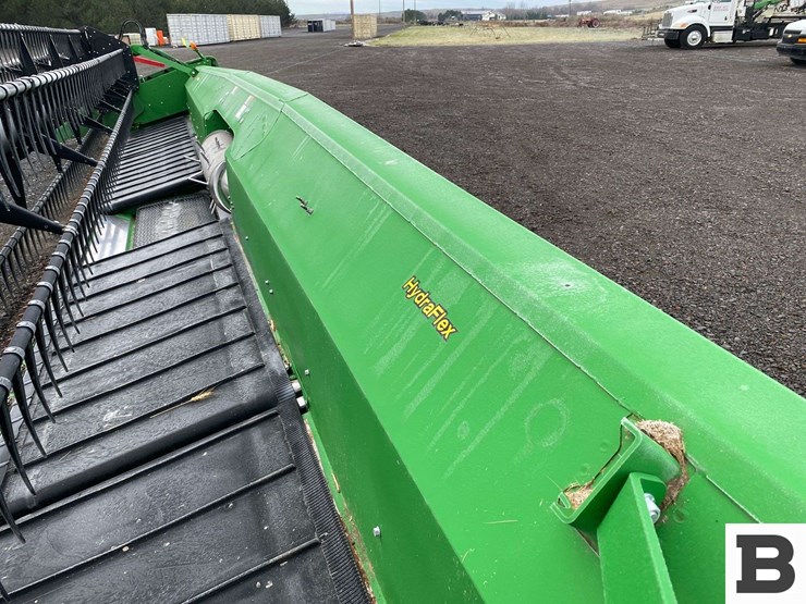 2019-john-deere-735fd-image-21