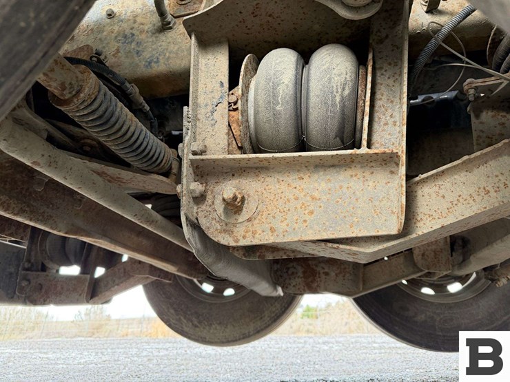 1998-kenworth-t800-image-21