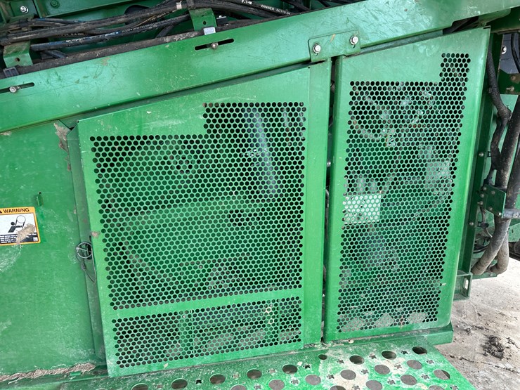 2020-john-deere-s770-image-53