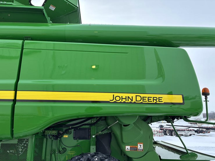 2011-john-deere-9670-sts-image-14