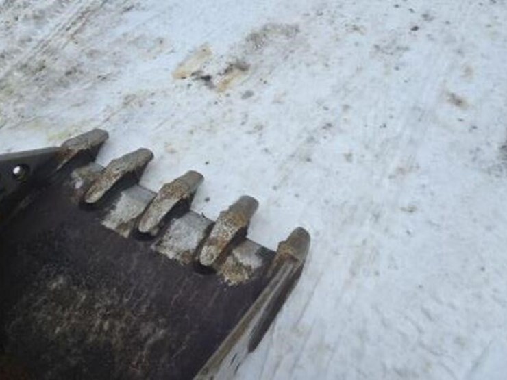 2007-komatsu-pc270-lc-8-image-39