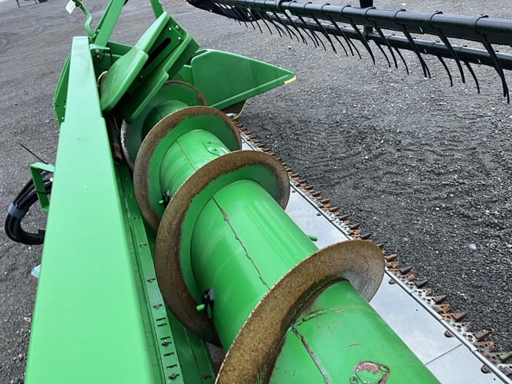 2011-john-deere-625f-image-9