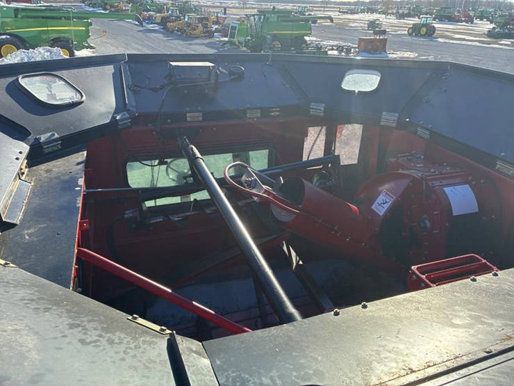 2008-case-ih-2588-image-89