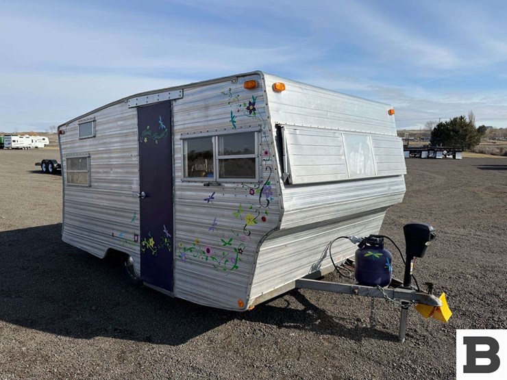 1970-aristrocrat-travel-trailer-image-7