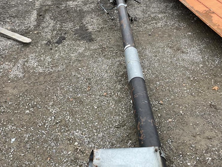 #114848-•-auger-18'-image-2