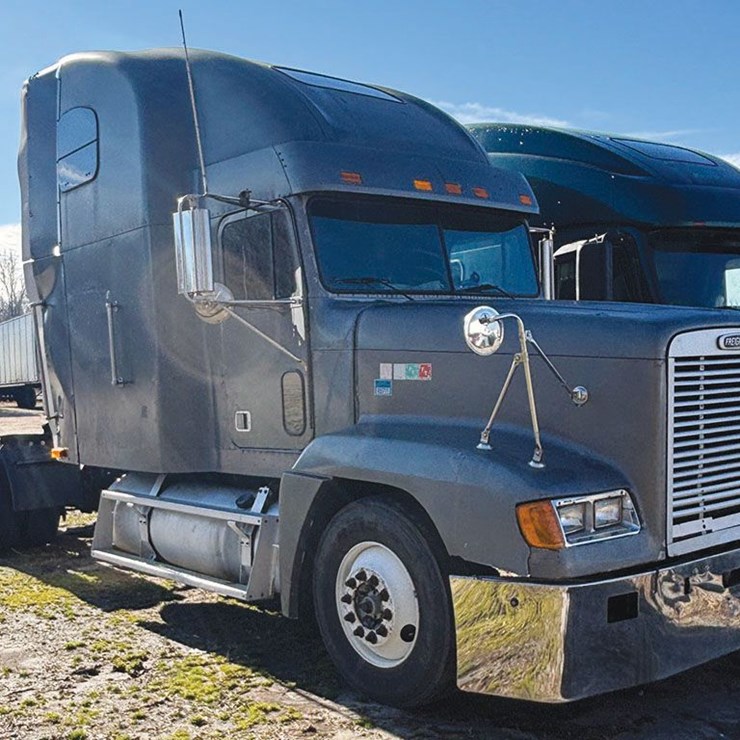 1998 FREIGHTLINER FLD120
