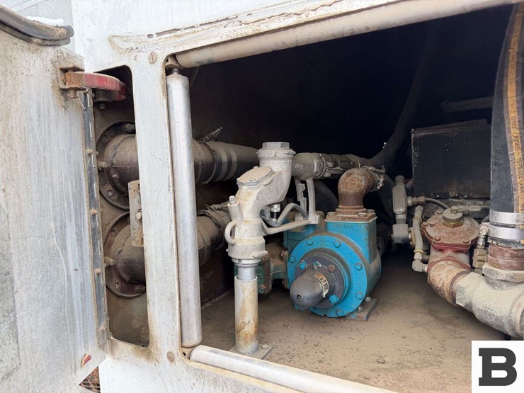 1998-kenworth-t800-image-34