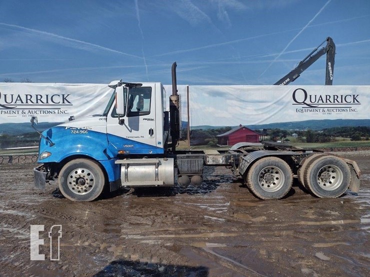 2009-international-prostar-image-1