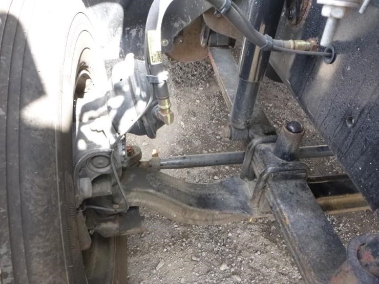 freightliner-coronado-122-image-26