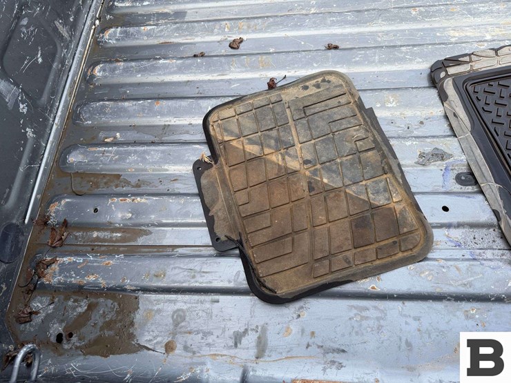 2012-dodge-2500-image-16