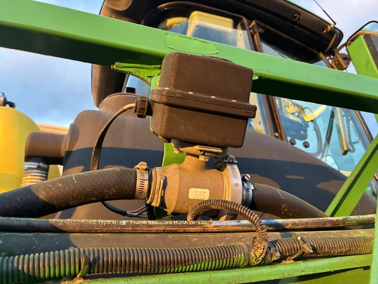 2017-john-deere-r4023-image-23