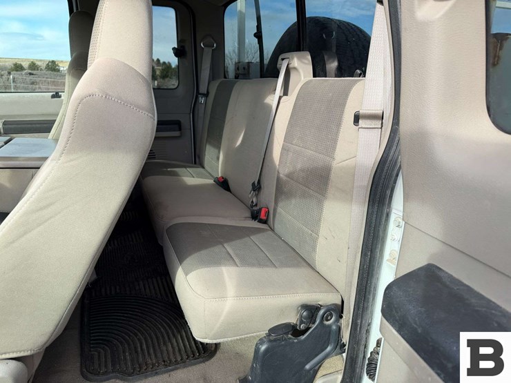 2008-ford-f350-image-34