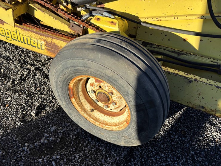 #114541-•-degelman-rock-picker-image-6