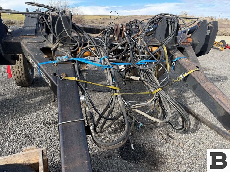 schlagel-mfg.-ripper,-implement-dolly,-great-plains-corn-planter-image-102