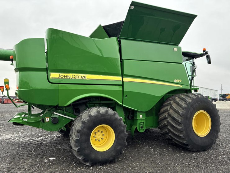2014-john-deere-s680-image-4