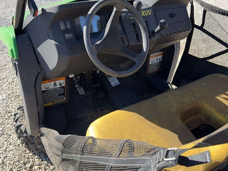 john-deere-gator-image-16