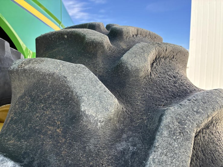 2013-john-deere-s670-image-36