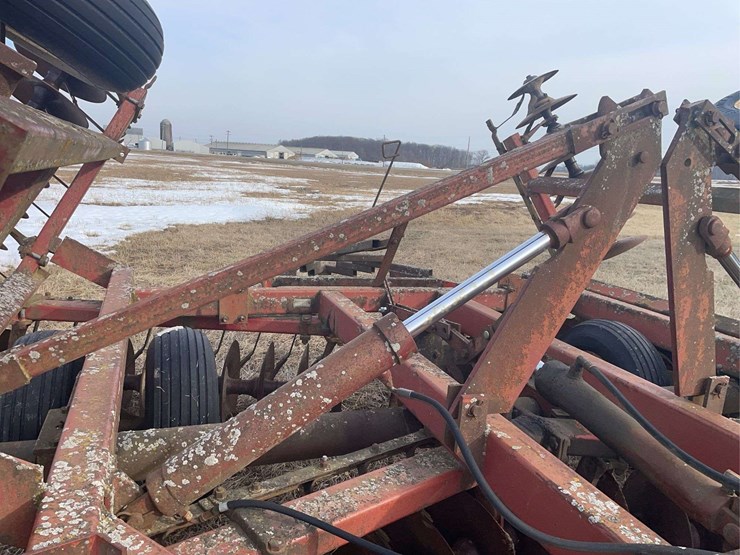 international-490-image-8