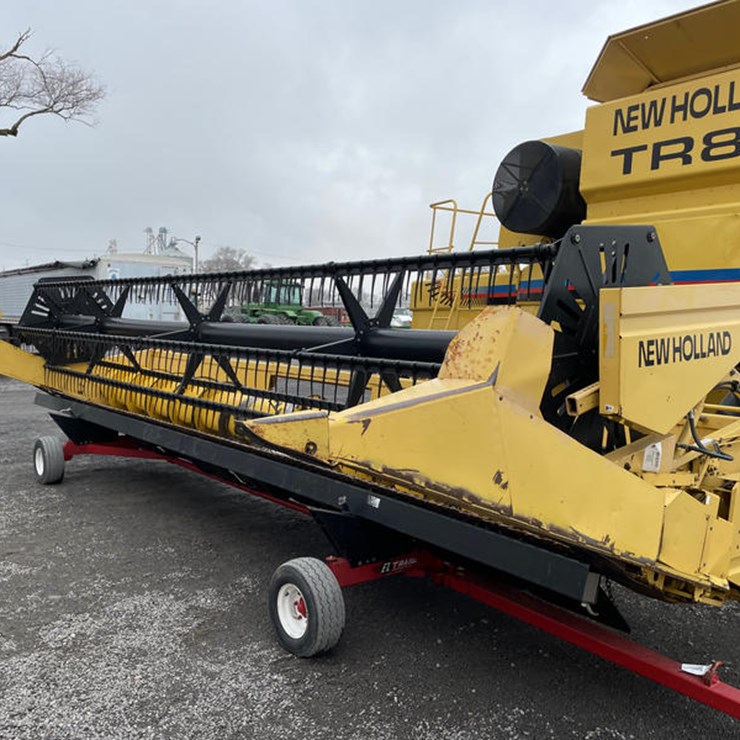 NEW HOLLAND 25