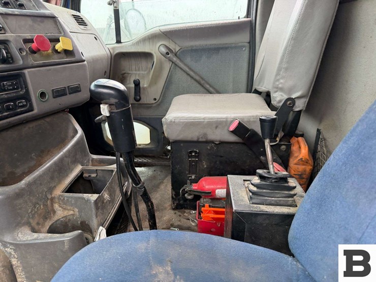 2000-sterling-l9500-image-53