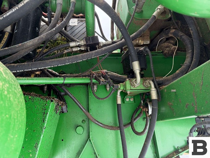 2004-john-deere-9660-sts-image-58