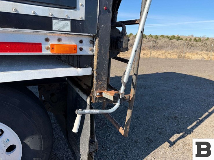 2015-valley-trailer-image-31