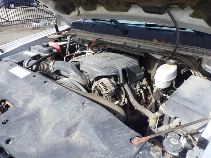 2008-chevrolet-2500hd-image-10