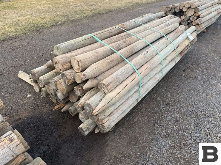 ..-wooden-posts-image-7