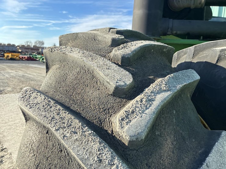 1996-john-deere-8770-image-48