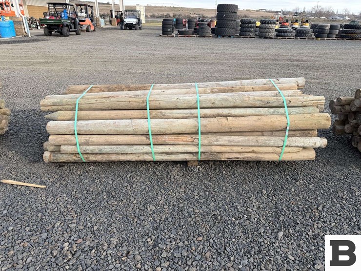 ..-wooden-posts-image-5