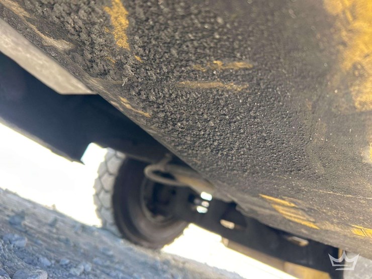 yale-glp070vxe-6,500lb-propane-forklift-image-14