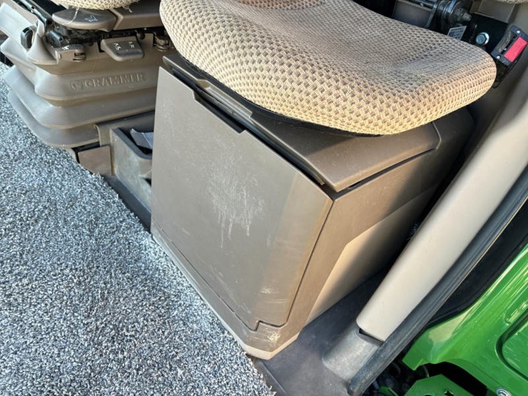 2021-john-deere-s770-image-97