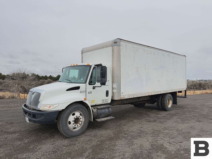 2006-international-durastar-4300-image-1