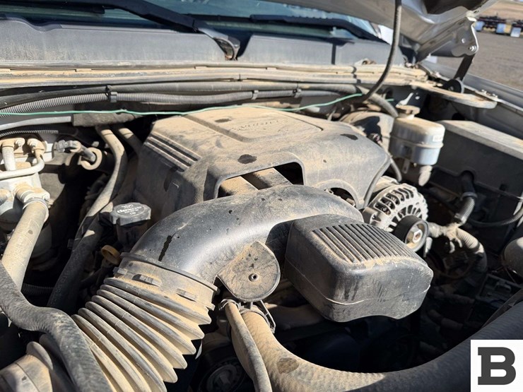 2013-chevrolet-silverado-1500-image-37