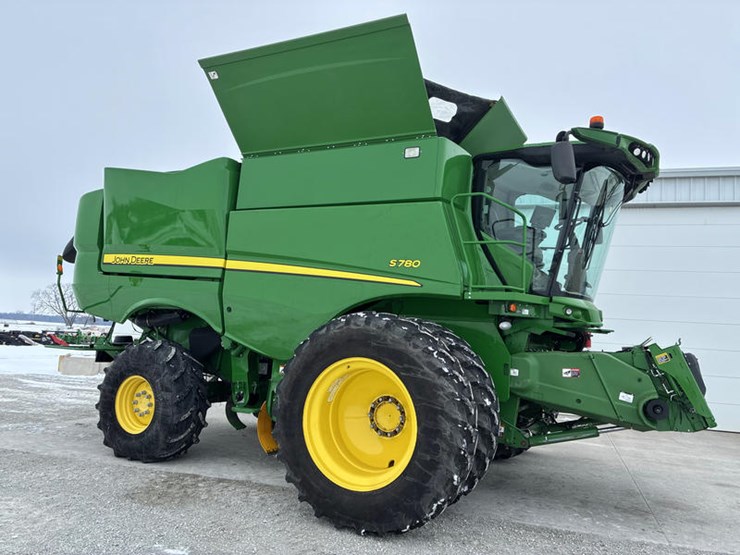 2018-john-deere-s780-image-1