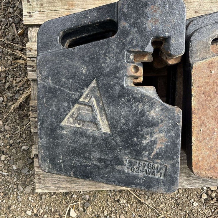 Set of 8 Allis Chalmers Suitcase Weights & Bracket