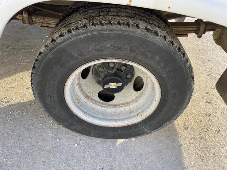 1997-chevrolet-3500-image-36