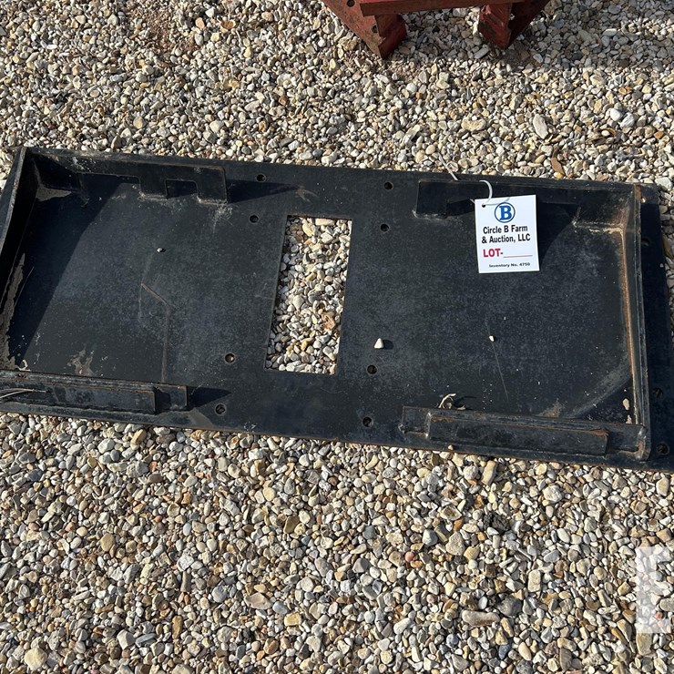 SKID STEER PLATE QUICK ATTACH