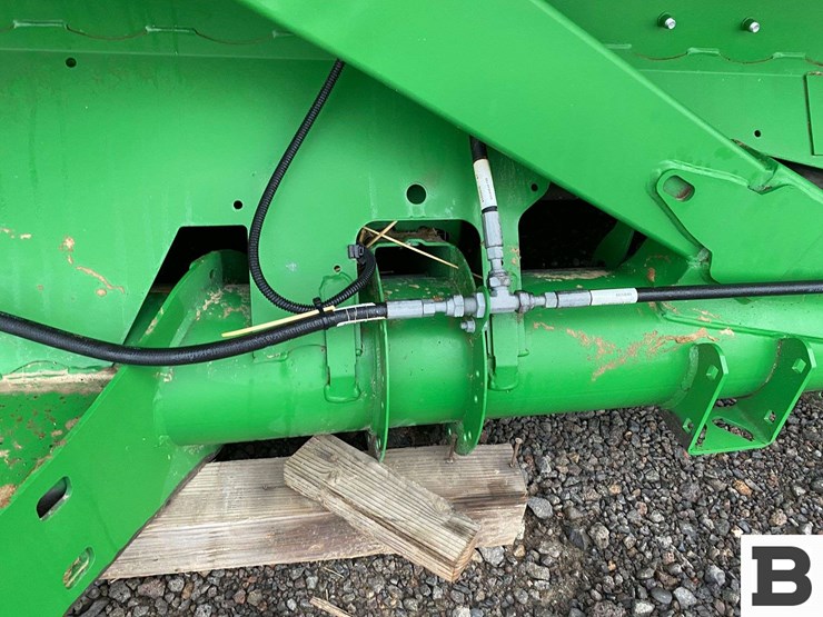 2019-john-deere-735fd-image-33