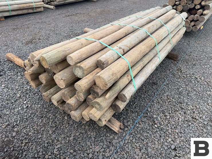 ..-wooden-posts-image-7