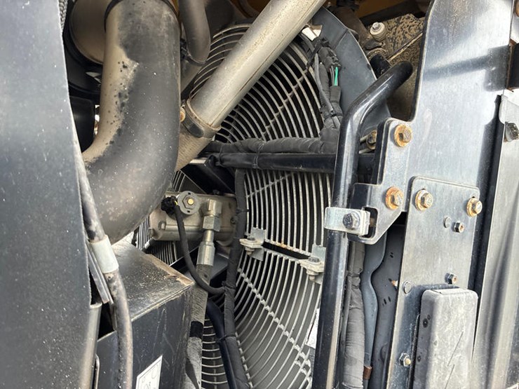 2021-caterpillar-926m-image-68