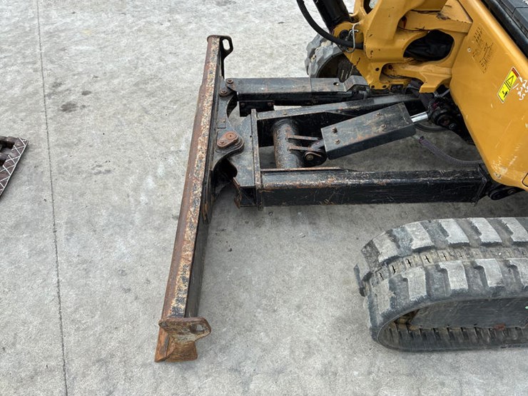 2021-caterpillar-303.5e2-cr-image-23